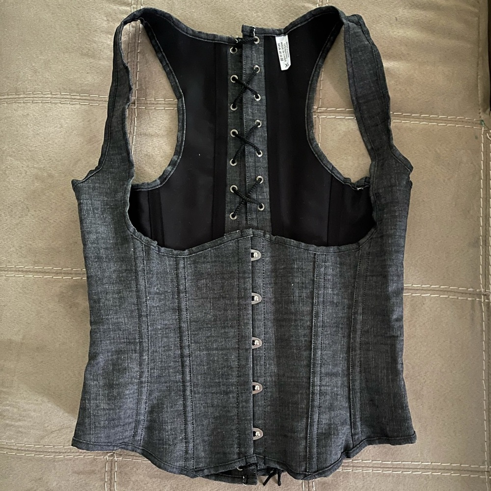 Corset vest w plastic bones size XL